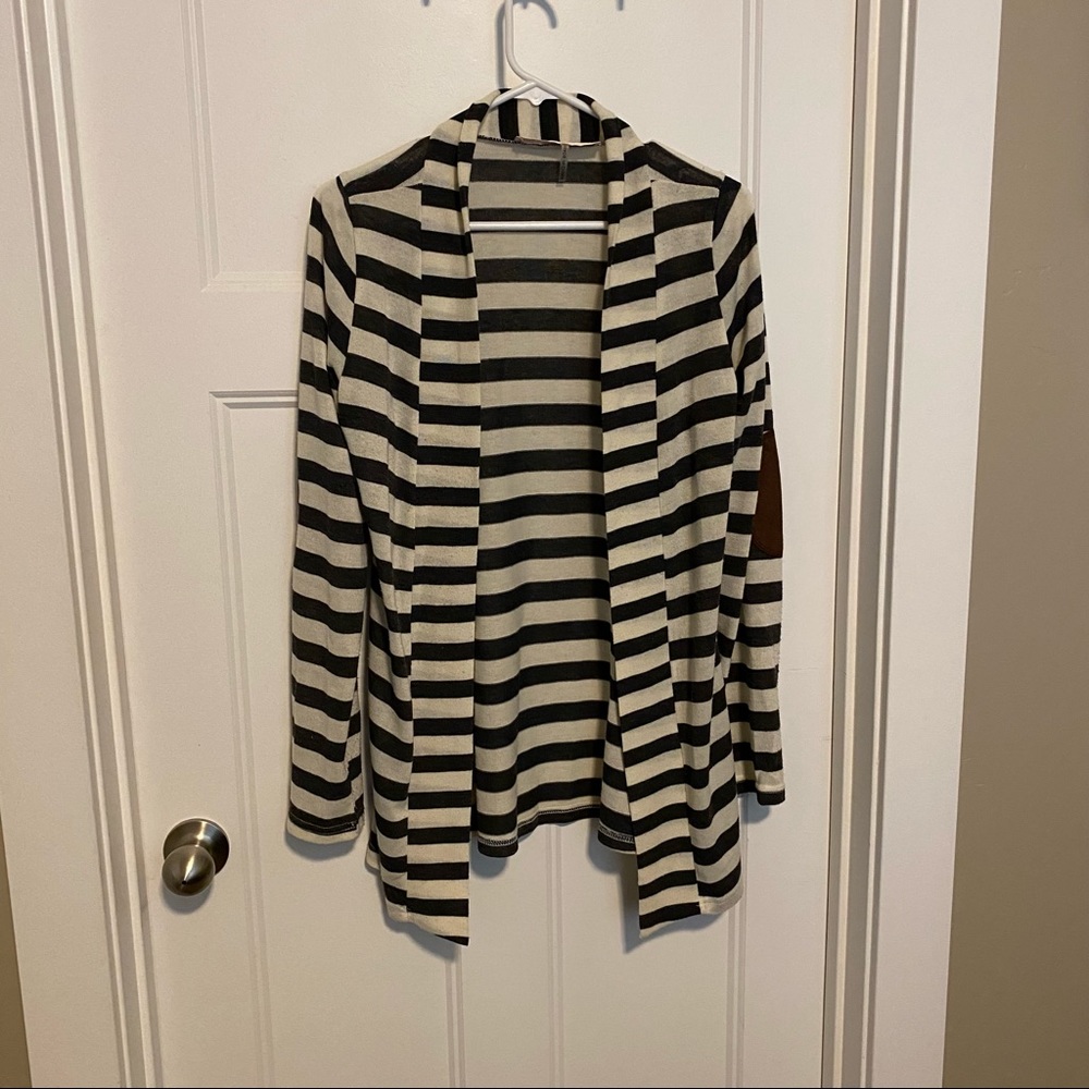 Striped cardigan w/ elbow pads size L